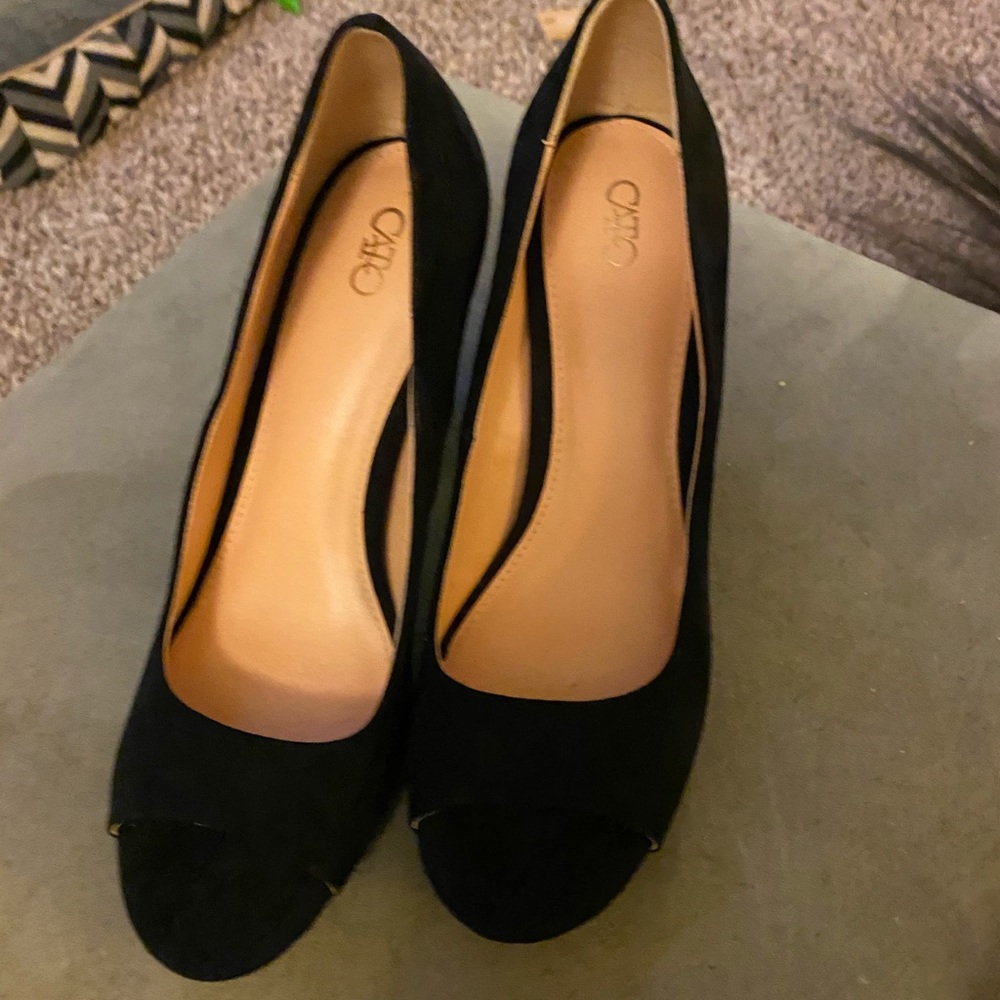 Black open toed Cato heels